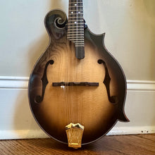 Load image into Gallery viewer, Macawber Ridgeway Mandolin - Cigarburst