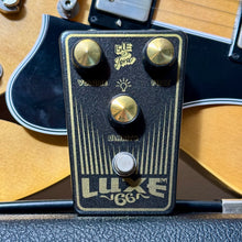 Load image into Gallery viewer, Isle of Tone Luxe 66 Fuzz