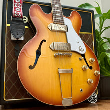 Load image into Gallery viewer, Epiphone Casino - USA Collection - Royal Tan