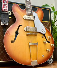 Load image into Gallery viewer, Epiphone Casino - USA Collection - Royal Tan