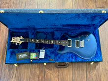 Load image into Gallery viewer, PRS CE 24 Swamp Ash w/ Upgrade PRS Paisley Case