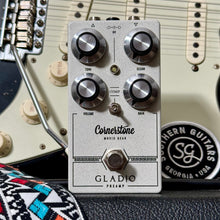 Load image into Gallery viewer, Cornerstone Music Gear Gladio SC - White