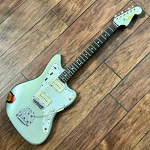 Load image into Gallery viewer, Fender Shop ‘62 Jazzmaster Relic 2012