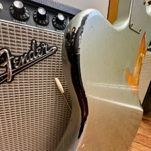 Load image into Gallery viewer, Fender Shop ‘62 Jazzmaster Relic 2012