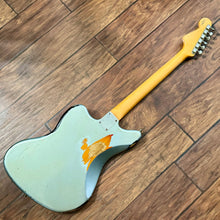 Load image into Gallery viewer, Fender Shop ‘62 Jazzmaster Relic 2012