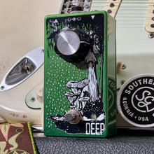 Load image into Gallery viewer, Pine Box Customs Deep “Wild Series” Fuzz