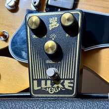 Load image into Gallery viewer, Isle of Tone Luxe 66 Fuzz