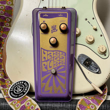 Load image into Gallery viewer, Isle of Tone Haze 69 Fuzz - Purple