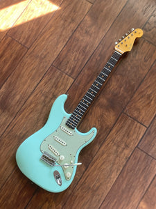 Fender Custom Shop Journeyman ‘60 Stratocaster Faded Surf Green