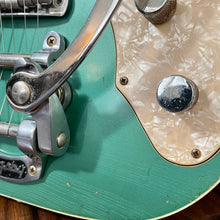 Load image into Gallery viewer, Mario Martin ‘72 T Hollow - Sherwood Green Double Bound w/ Bigsby
